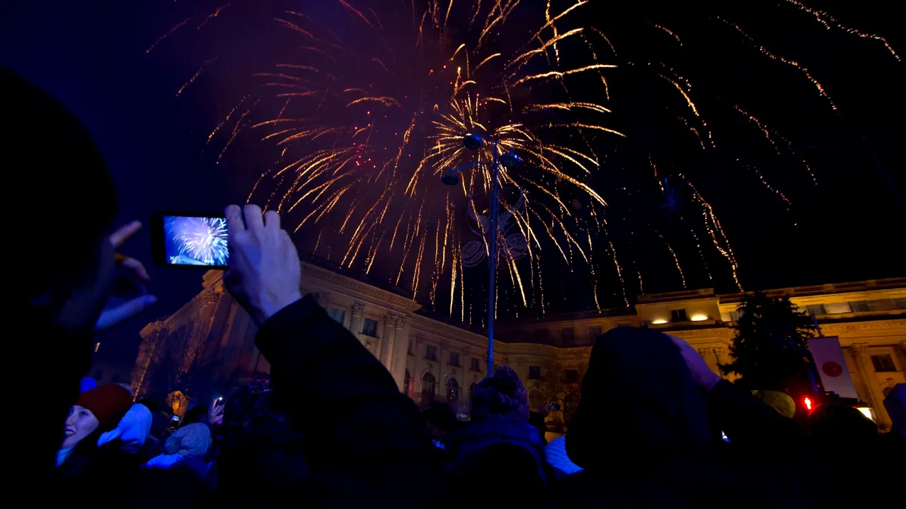Oraşul din România care plăteşte 137 euro pe minut pentru focul de artificii de Revelion, chiar dacă este aproape pustiu