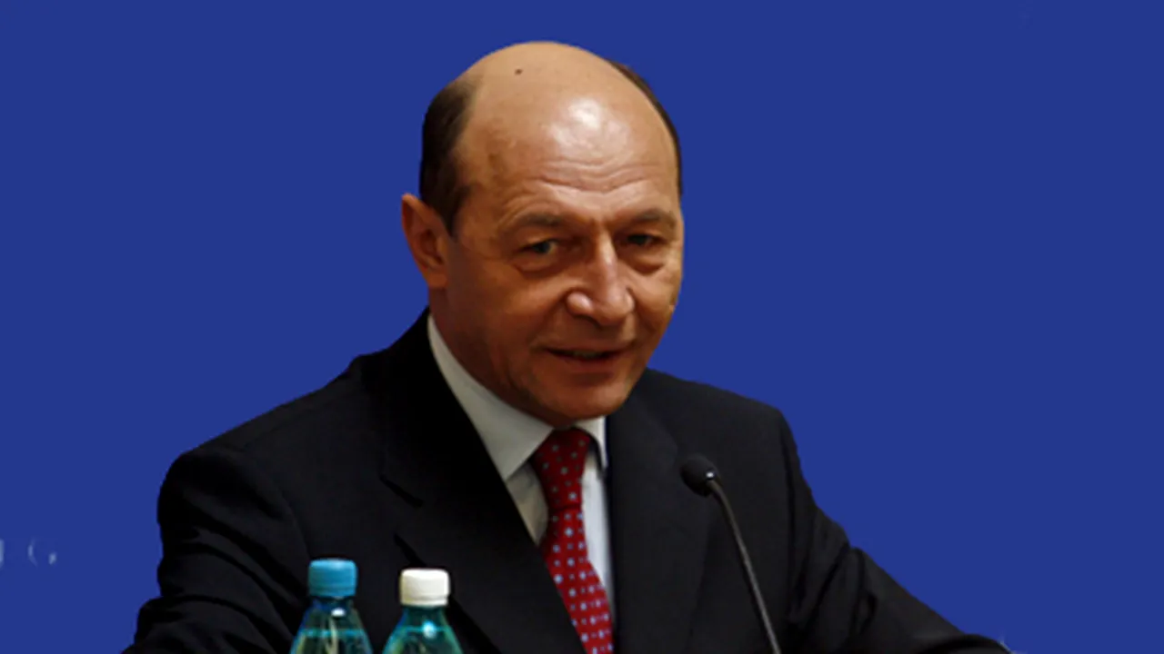Băsescu: Mogulilor care s-au îmbogăţit în anii '90 în ape tulburi le este foame din nou