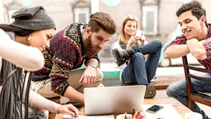 Americanii descoperă conceptul de cămine de nefamilişti pentru generaţia millennials cu care vor să facă miliarde de dolari