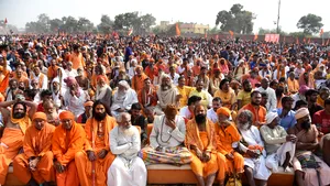 Curtea Supremă din India a oferit hinduşilor un teren disputat cu musulmanii