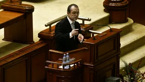 Boc către UDMR: Votaţi bugetul, vă dăm 3 miliarde de parlamentar