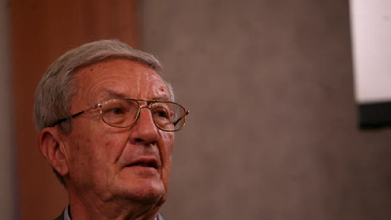 Stănculescu despre cazinou, cafea şi ţigări: E vorba de un simplu magazin de păcănele! E viaţa mea!