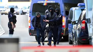 Codul Academiei Infractorilor: Orice glumă, interzisă. Greşelile, plătite în aur
