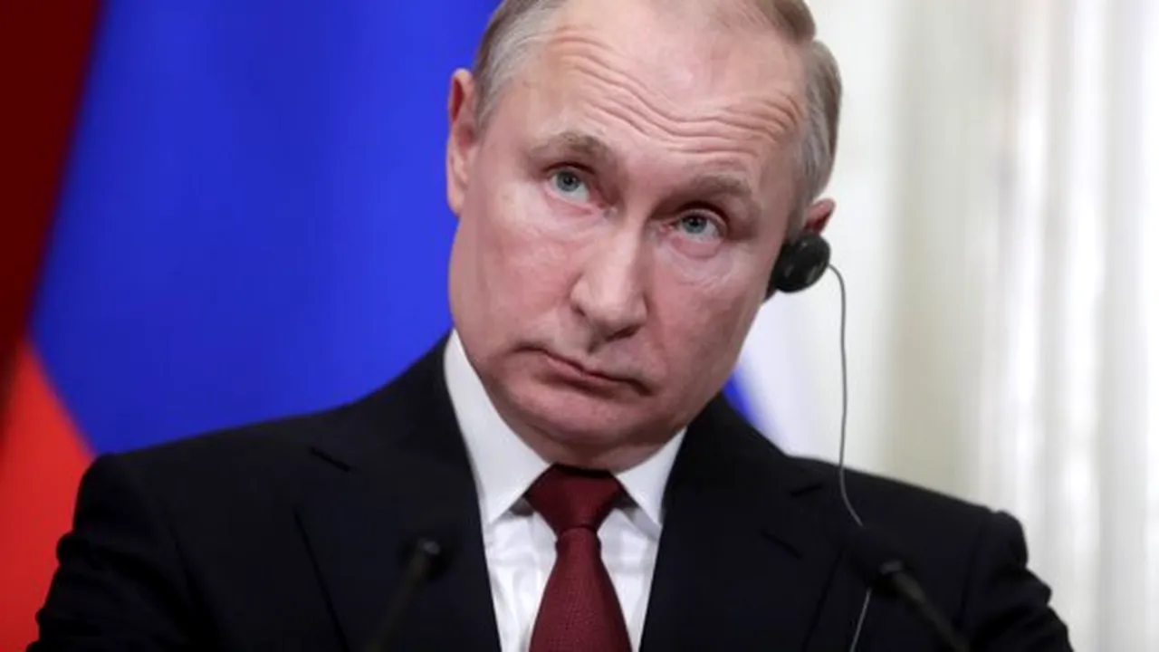 Cu cât şi-a plătit Putin apariţia a două cărţi în Germania
