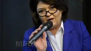 CONFERINŢA MEDIAFAX - Adina Vălean, despre lobby: Dialogul şi expertiza de calitate în construirea legilor, esenţiale şi legitime