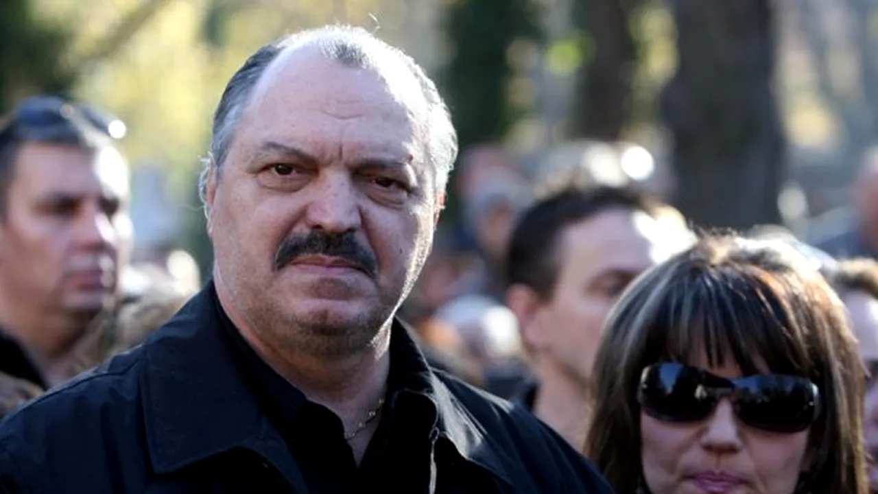 Marina Almăşan şi Victor Socaciu au divorţat. Vedeta TV: Mă voi abţine deocamdată să dezvălui adevăratele motive ale despărţirii