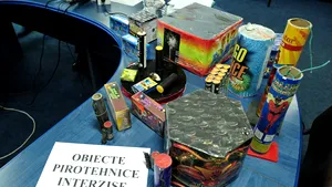 Constanţa: Petarde şi artificii comercializate ilegal descoperite de jandarmi