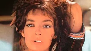 Actriţa şi cântăreaţa Marie Laforêt, reprezentantă a Noului Val francez, a murit - VIDEO