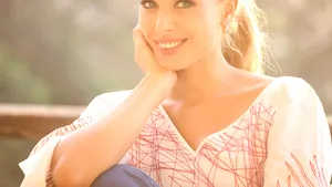 Iulia Vântur, Raluca Lăzăruţ şi Adela Popescu vorbesc în revista The One despre cum reuşesc să arate bine