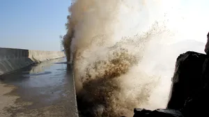 Cel puţin 27 de persoane au murit în urma unui taifun, în Vietnam / 