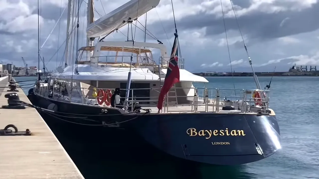 Iahtul scufundat în Sicilia ar putea costa asiguratorii cel puţin 150 de milioane de dolari