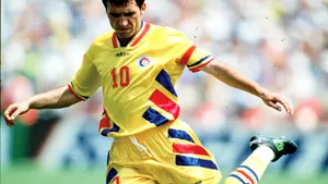 Hagi a realizat cea mai frumoasă fază din istoria CM! Şi-a driblat adversarul fără să atingă mingea - VIDEO