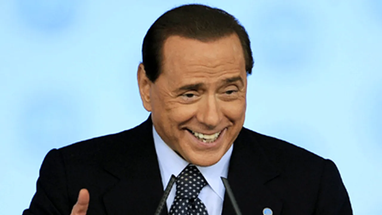 Peste 98.000 de femei au semnat o petiţie împotriva lui Berlusconi