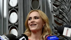 Violeta Alexandru o cheamă pe Gabriela Firea în instanţă. De ce jocuri în CGMB este acuzat primarul general 