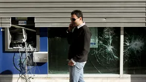 Şase români, arestaţi la Atena şi Salonic, în contextul violenţelor din Grecia