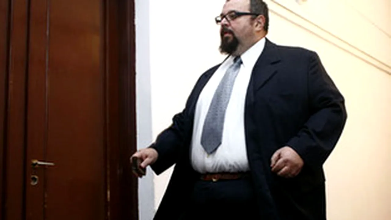 Bucharest District 4 Mayor’s Driving License Suspended On Suspicion Of Fraud