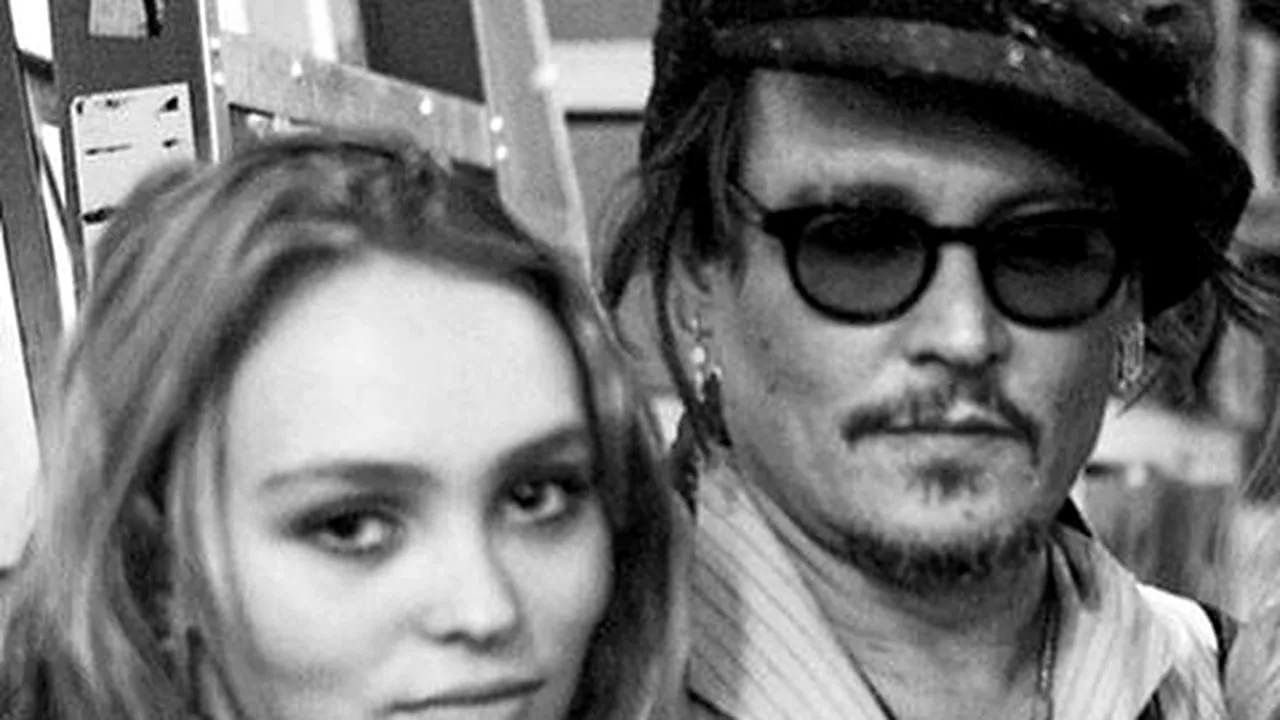 Lilly-Rose, fiica lui Johnny Depp şi a Vanessei Paradis, în lista lungă pentru Premiile César 2017