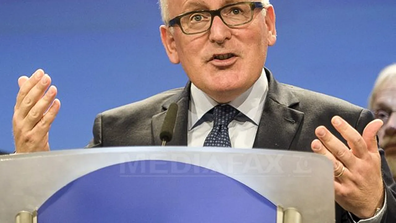 Timmermans: Comisia Europeană nu intenţionează să propună activarea Articolului 7 în cazul României. 