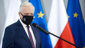 Guvernul polonez: „Suntem la începutul celui de-al treilea val”. Se ia în considerare un nou lockdown