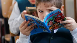 Unul din zece elevi merge la psiholog din cauza depresiei sau violenţei