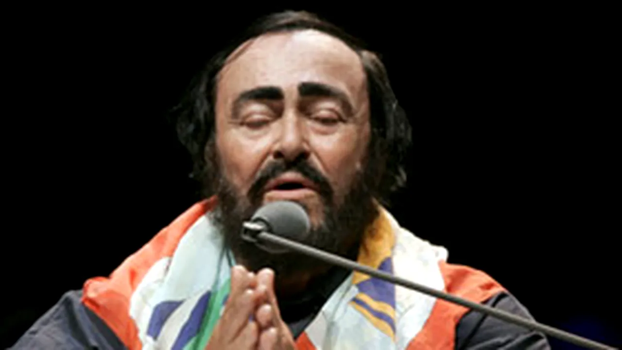 Tenorul Luciano Pavarotti a murit (VIDEO)