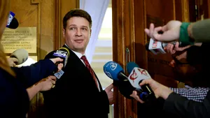 Fostul social-democrat Georgian Pop ar putea prelua şefia Comisiei pentru modificarea legilor securităţii naţionale