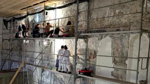 Cea mai mare frescă medievală din Transilvania și tezaur de 3.500 de ani, în satul cu șase biserici