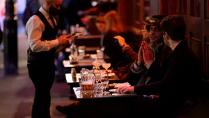 Restaurantele şi cafenelele din oraşul Iaşi se redeschid în pragul Anului Nou