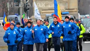 FOTE 2013: Drumul flăcării olimpice prin Bucureşti - GALERIE FOTO cu purtătorii torţei