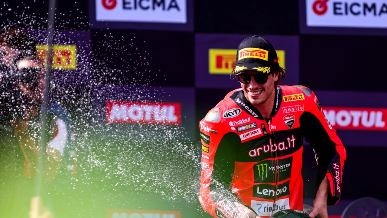 Liderul din Superbike, Nicolò Bulega, vine în MotoGP din 2027, la echipa legendarului Valentino Rossi