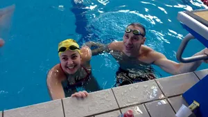 Demeny Helga, prima femeie din România care a înotat 24 de ore neîntrerupt: Trebuie să ai pasiune şi iubire faţă de apă