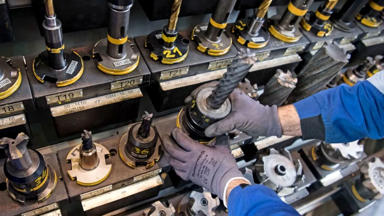 Economia Germaniei, sub așteptările analiștilor. Serviciile pierd teren, industria rezistă
