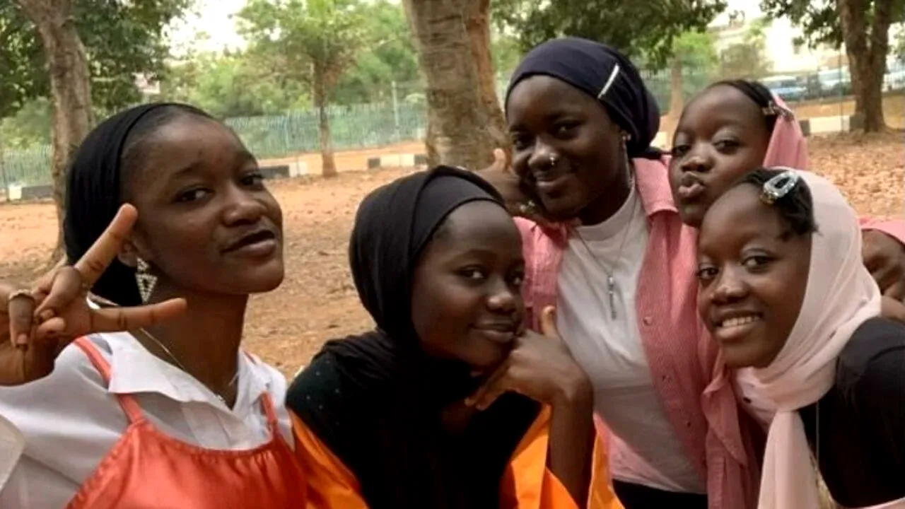 Cinci surori care erau ţinute ostatice în Nigeria au fost salvate