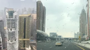 VIDEO Ploi comandate în Emiratele Arabe Unite, pentru a contracara temperaturi de 50 de grade Celsius