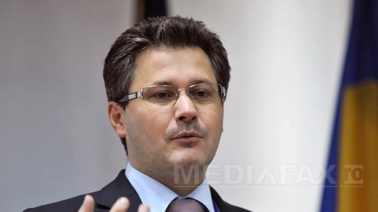 Mihnea Costoiu, audiat în dosarul privind autodenunţul legat de teza de doctorat a Codruţei Kovesi