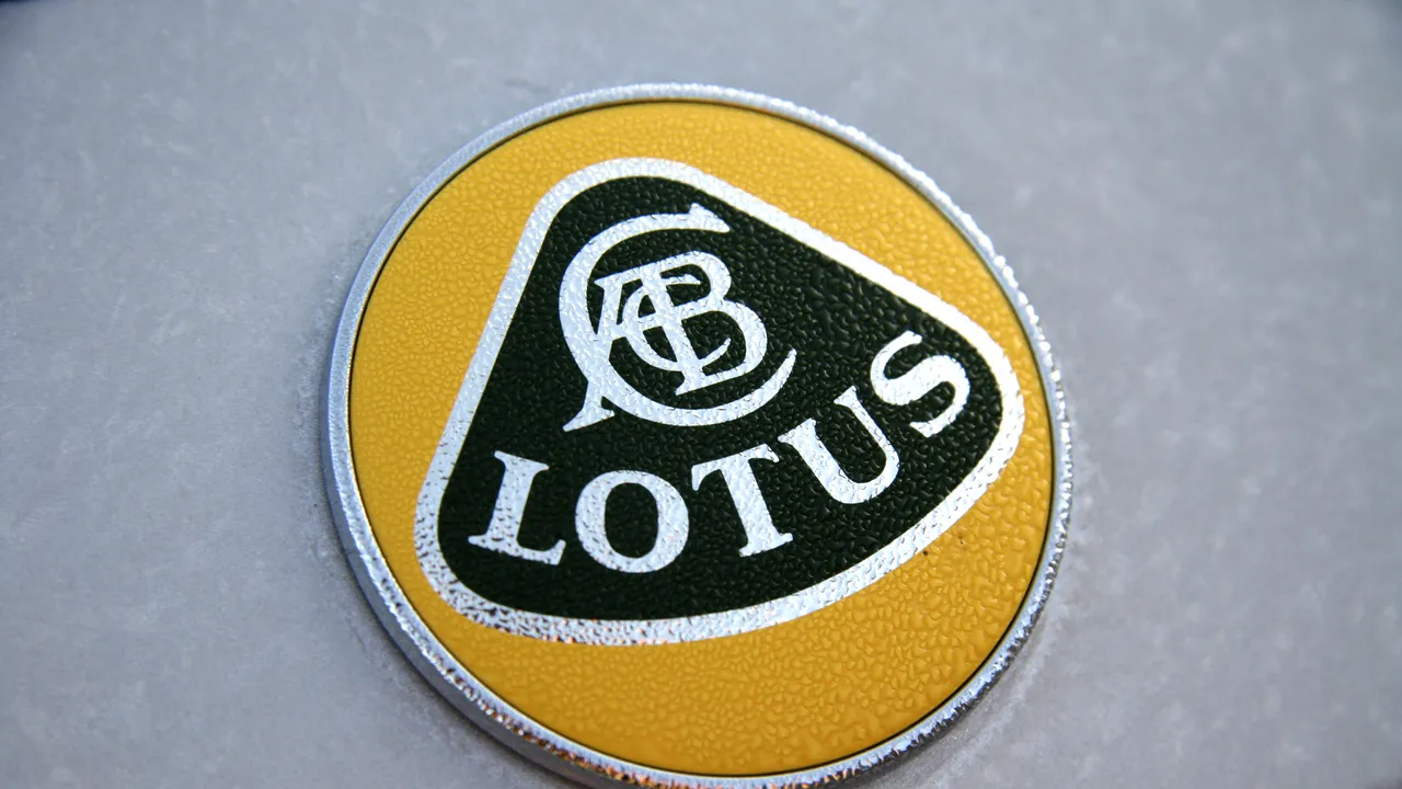 Lotus lansează noul GT complet electric. Compania are în plan producţia în masă