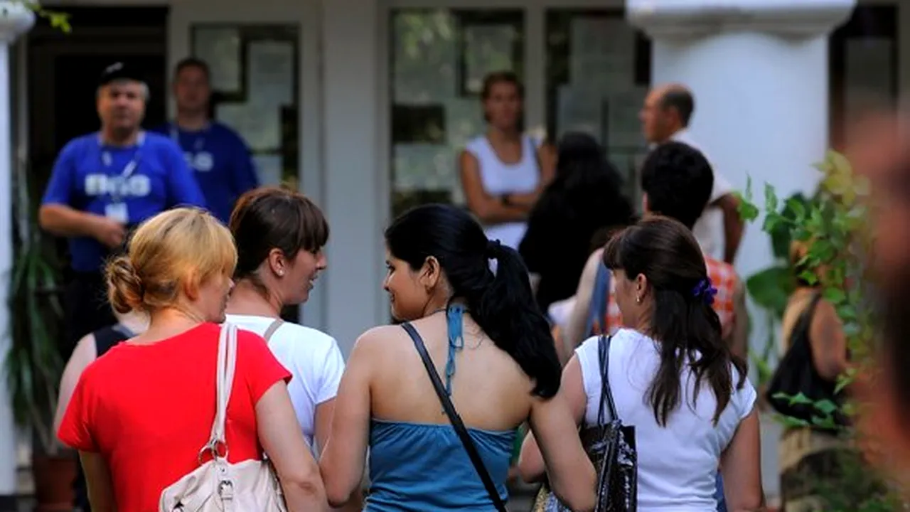Titularizare 2011: În Hunedoara, un sfert din candidaţi au note peste 7. În Mureş, 300 au note sub 5
