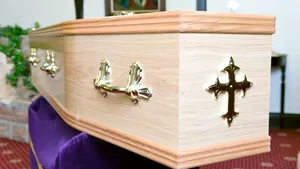 Un stat permite servicii funerare ecologice: cadavrele umane devenite compost 