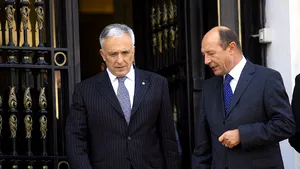 Băsescu: Conducerea BNR a reuşit să compenseze multe măsuri nesăbuite ale guvernelor României