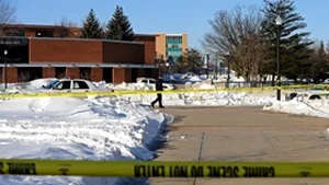 Atacatorul din Illinois şi cel de la Virginia Tech au folosit acelaşi dealer de arme