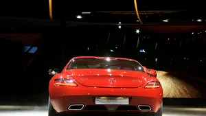 Daimler vrea să lanseze un autovehicul pe bază de hidrogen, până în 2015