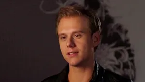 DJ-ul olandez Armin van Buuren prezintă cel mai mare show al său, pe 8 noiembrie, în Capitală