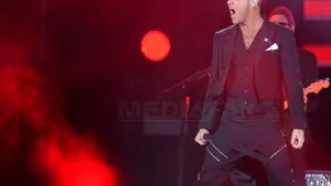 Sexgate: Spice Girls - Robbie Williams - VIDEO