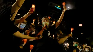 Confruntări între protestatari şi forţele de ordine în Hong Kong. 31 de ani de la reprimarea protestelor din Piaţa Tiananmen