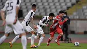 Dinamo este campioană...la goluri frumoase. Magaye Gueye a egalat pentru echipa lui Cosmin Contra din foarfecă