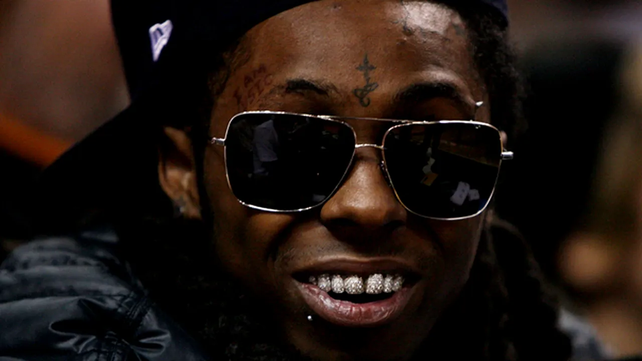 Lil Wayne, condamnat la un an de închisoare pentru deţinere ilegală de arme