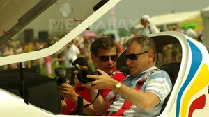 Radu Berceanu a pilotat un avion, la mitingul aviatic de la Ghimbav