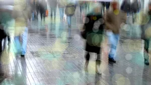 Dintr-o eroare a autorităţilor, un tânăr din Olt, care a călătorit lângă italianul cu coronavirus, s-a plimbat două zile prin Capitală