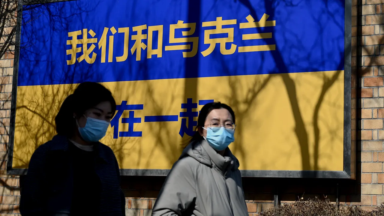 China depune eforturi în relaţia cu Rusia pentru a evita escaladarea războiului din Ucraina 