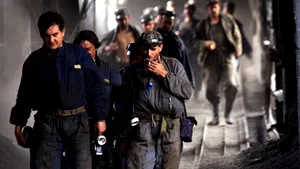 Minerii de la Lupeni care au refuzat să intre în subteran au acceptat să reia lucrul